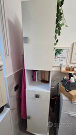 Colonna bagno con specchio girevole