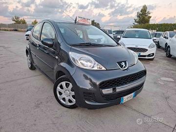Peugeot 107 1.0 BENZINA - 2011 AUTOMATICA !!!!!!!!
