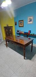 Scrivania in legno