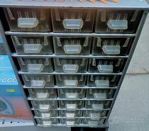 Cassettiera in acciaio per utensili