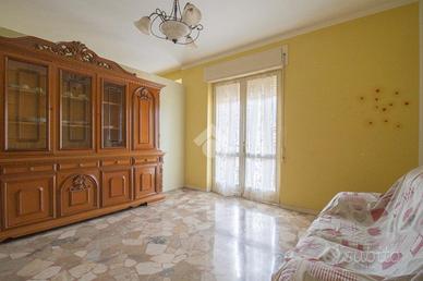 4 LOCALI A LUMEZZANE