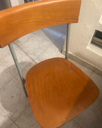 Tavolo xl con tre sedie