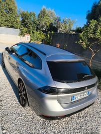 Peugeot 508 (2021) - Eleganza e Prestazioni Garant
