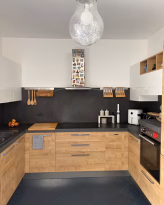 Cucina completa ad U – 9 metri lineari