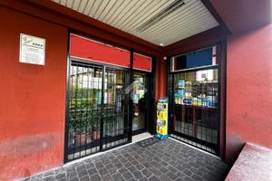 NEGOZIO A PIEVE EMANUELE