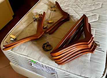 Appendini in legno con anello - set 6 pz