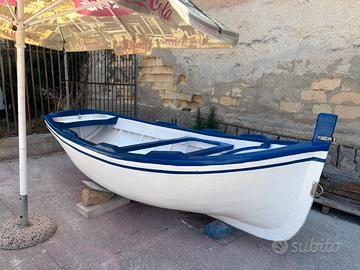 Lancia 4,2m resinata