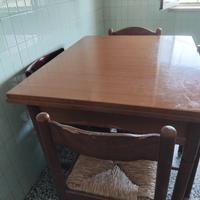 Tavola da cucina M 1 allungabile M1,20 più 4 sedie