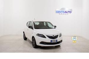 Lancia Ypsilon 1.0 FireFly 70cv Hybrid Gold