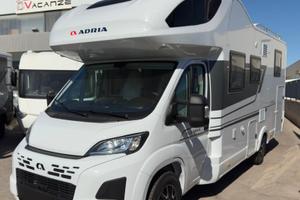 ADRIA CORAL XL 660 SL 60Y LETTI GEMELLI