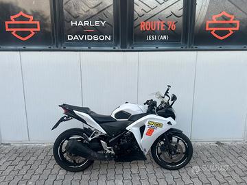 Honda CBF 250 R - 2011
