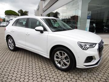 Audi Q3 35 TFSI S tronic Business Advanced FA...