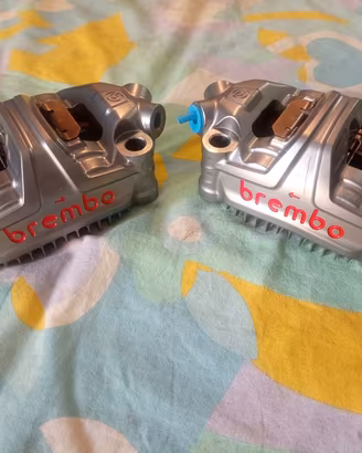 Brembo Akrapovic Öhlins Staubli Motogp Ewc