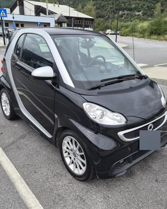 Smart Fortwo 1.0 MHD Coupè (52 KWT/71CV) 2013