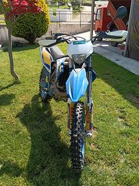 moto enduro.