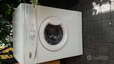 Lavatrice Whirlpool AWO/D 6108/1