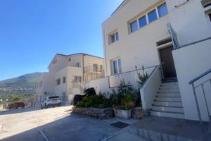 Appartamento di 80 m² con 3 locali a Capaci