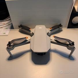 DJI Mavic Mini 2 - Fly More Combo