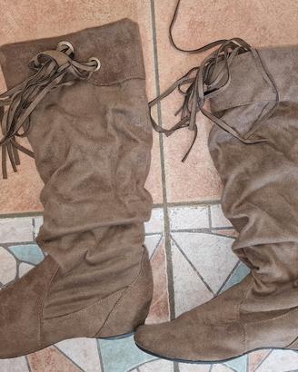 stivali morbidi scamosciati marroni (TG.38)