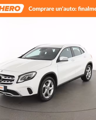 MERCEDES-BENZ GLA 220 NY46647