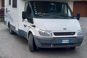 camper  Ford challenger