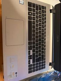 notebook asus-intel i3 7 generazione /16g RAM 