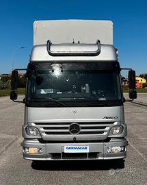 438-MB Atego 1529L-sosp.pneus integr-2 casse scarr