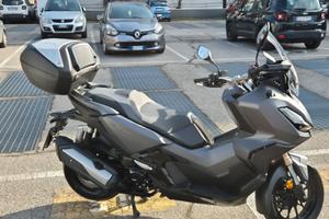 Scooter HONDA ADV 350