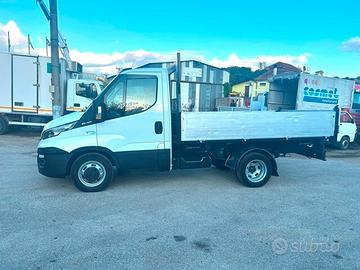 camion iveco daily 35c15 ribaltabile