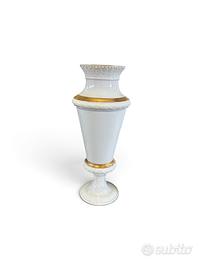 Vaso ornamentale in porcellana Richard Ginori