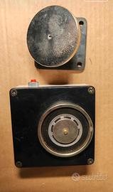 Fermo elettromagnetico per porte tagliafuoco