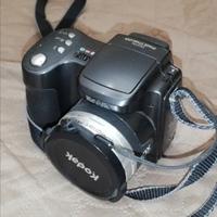 macchina fotografica digitale KODAK 