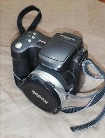 macchina fotografica digitale KODAK 