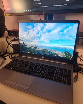HP 255 G8  512gb SSD e 16gb RAM