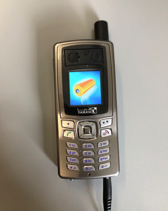 Telefono satellitare Thuraya