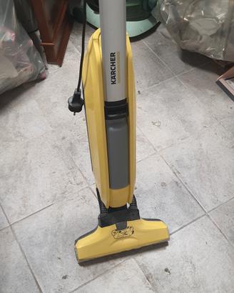 scopa pulitrice a vapore con rulli KARCHER 