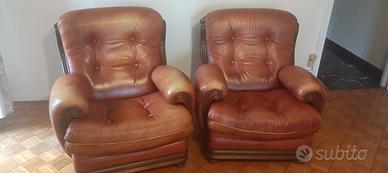 Coppia poltrone vintage vera pelle e legno anni 70