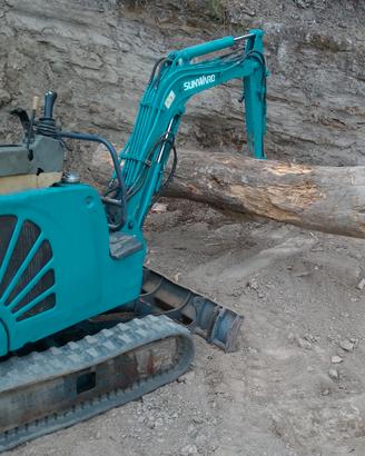 miniescavatore Sunward swe 18 u anno 2010