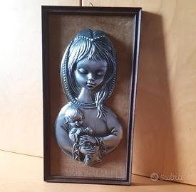 Cornice Madonna con bambino in peltro
