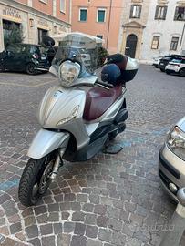 Beverly 350 sport touting