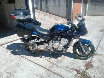 Yamaha Fazer 1000 fzs
