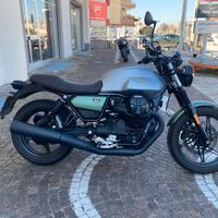 Moto Guzzi V7 IV Centenario - 2021