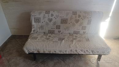 Divano letto matrimoniale