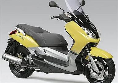 YAMAHA X-MAX 250 04-06 RICAMBI