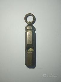 Fischietto d'ottone vintage