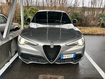 Alfa Romeo Stelvio 2.0 280 cv executive