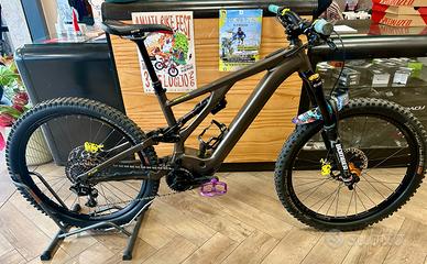 Specialized Turbo Kenevo Comp Tg S3_700Wh