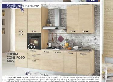 CUCINA CON ELETTRODOMESTICI