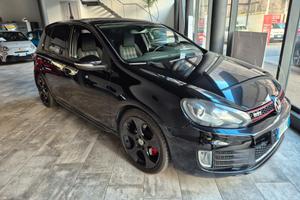 Volkswagen Golf GTI 2.0 TSI DSG 5p.