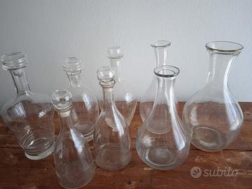 Caraffe e porta liquori in vetro con tappo